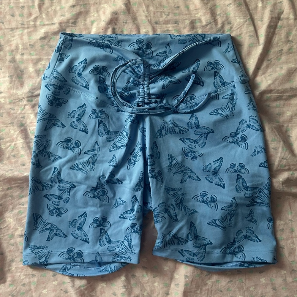 PINK high waisted bike shorts